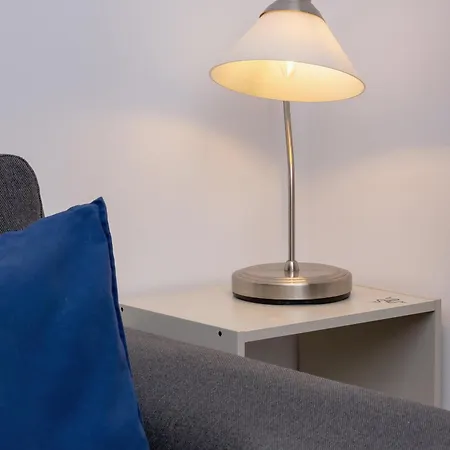 Wyjatkowy Apartament Z Antresola W Centrum Krakowa By Renters Apartamento *