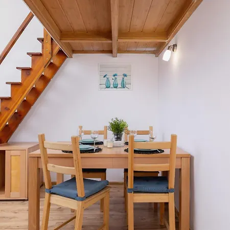 Апартаменты Wyjatkowy Apartament Z Antresola W Centrum Krakowa By Renters *